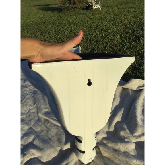 Ceramic wall pocket floral butterfly 14” blue white farmhouse cottagecore garden - Picture 8 of 12